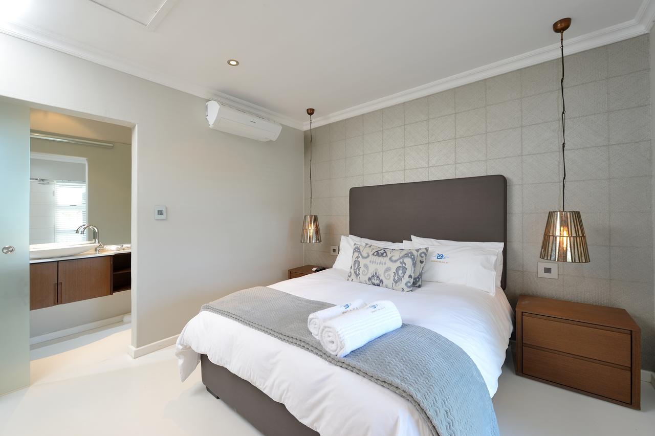 Hotel Grand Blue D à Le Cap Extérieur photo