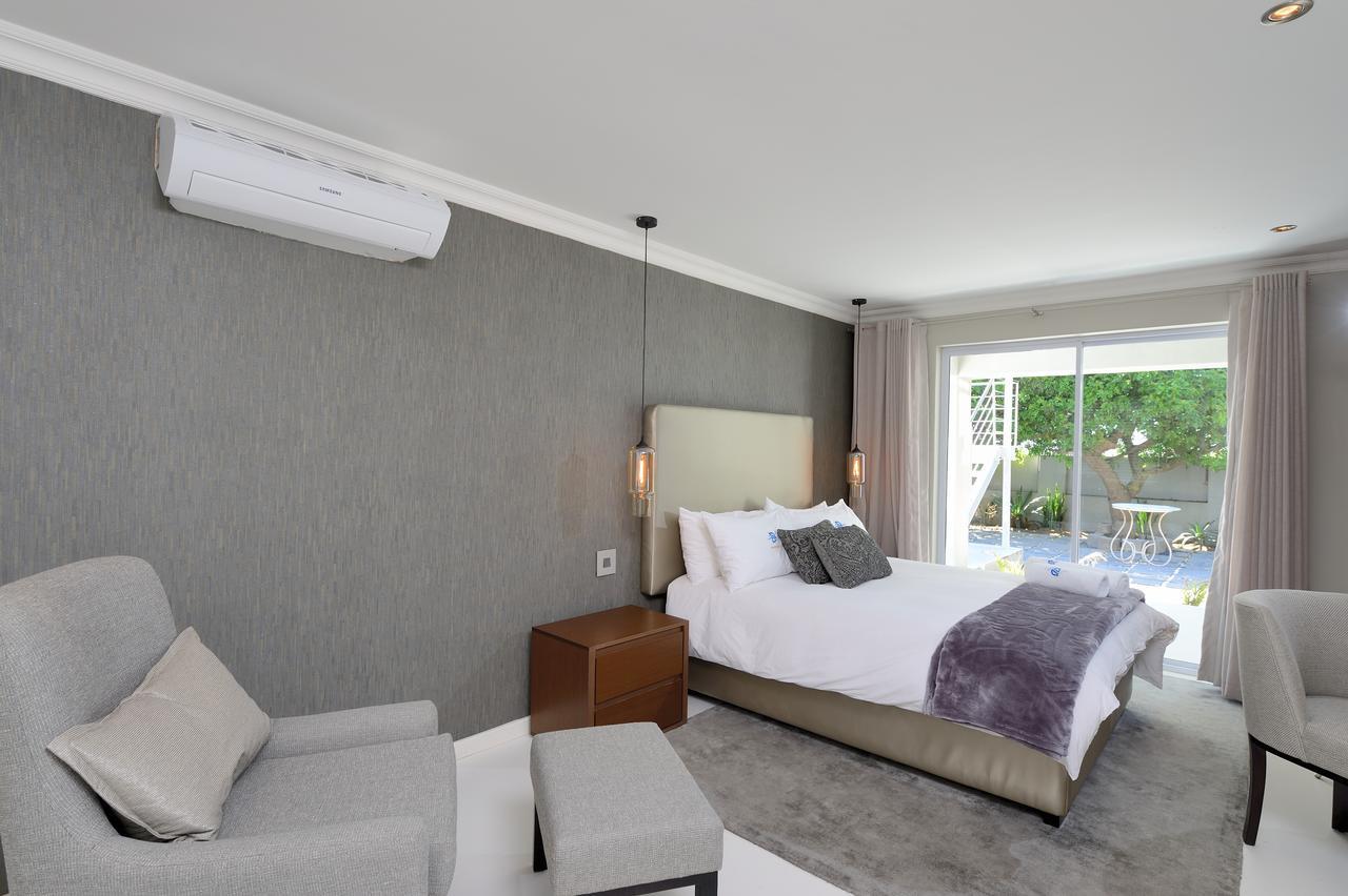 Hotel Grand Blue D à Le Cap Extérieur photo