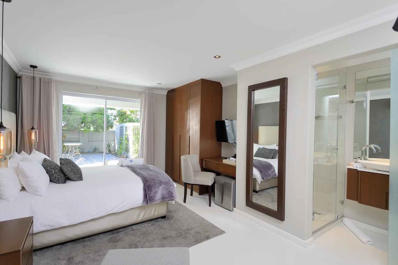 Hotel Grand Blue D à Le Cap Extérieur photo