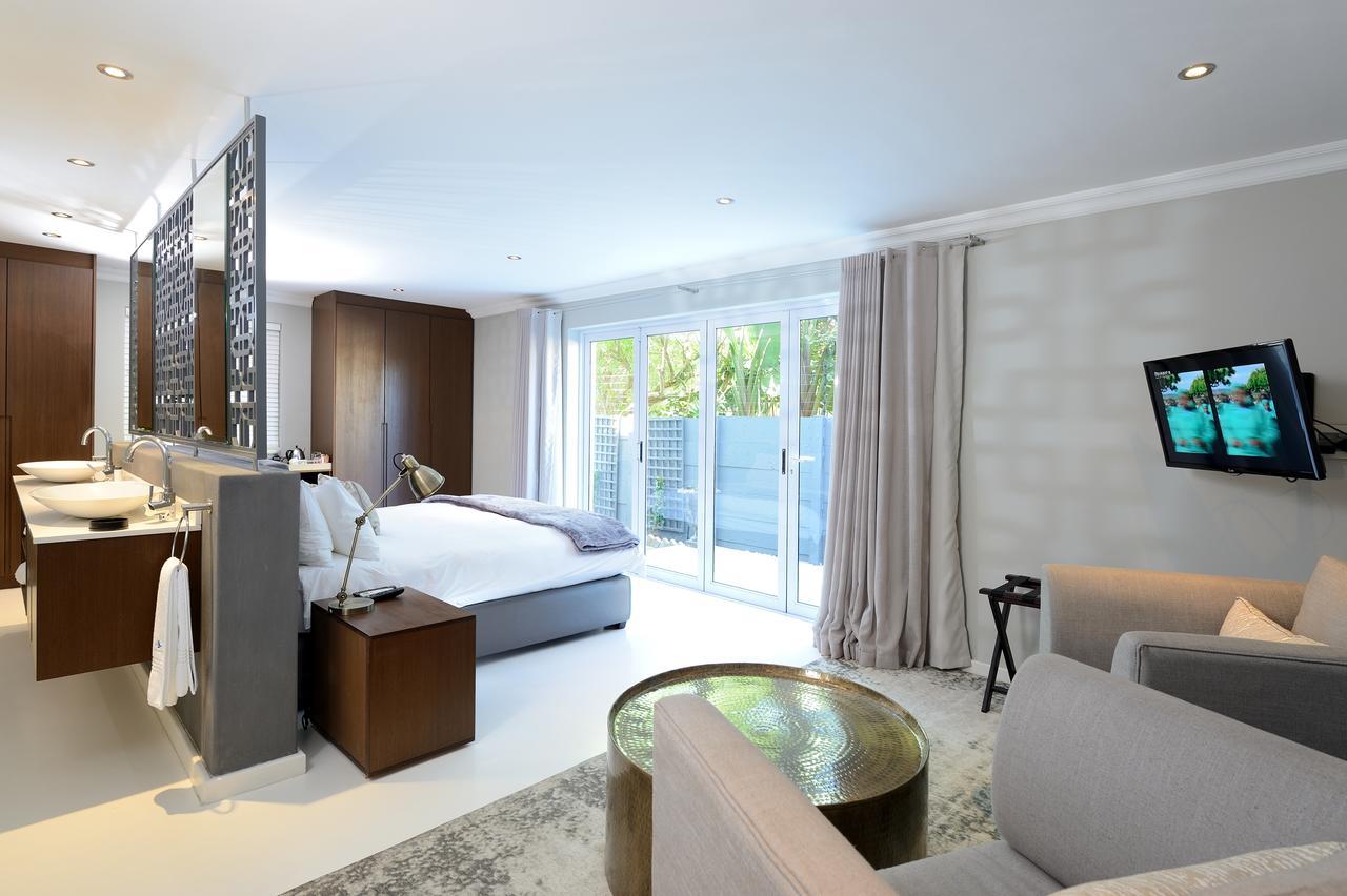 Hotel Grand Blue D à Le Cap Extérieur photo