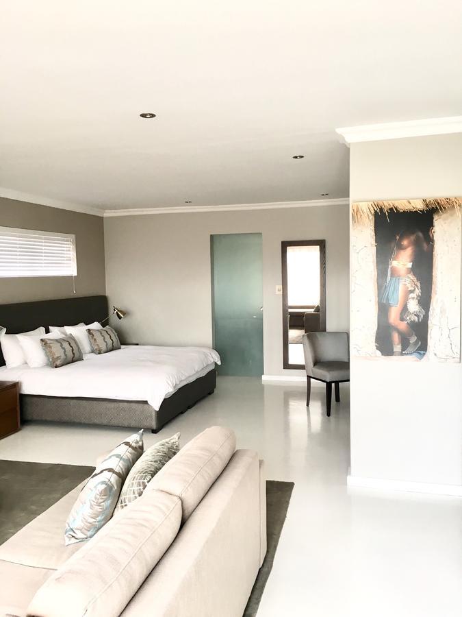 Hotel Grand Blue D à Le Cap Extérieur photo