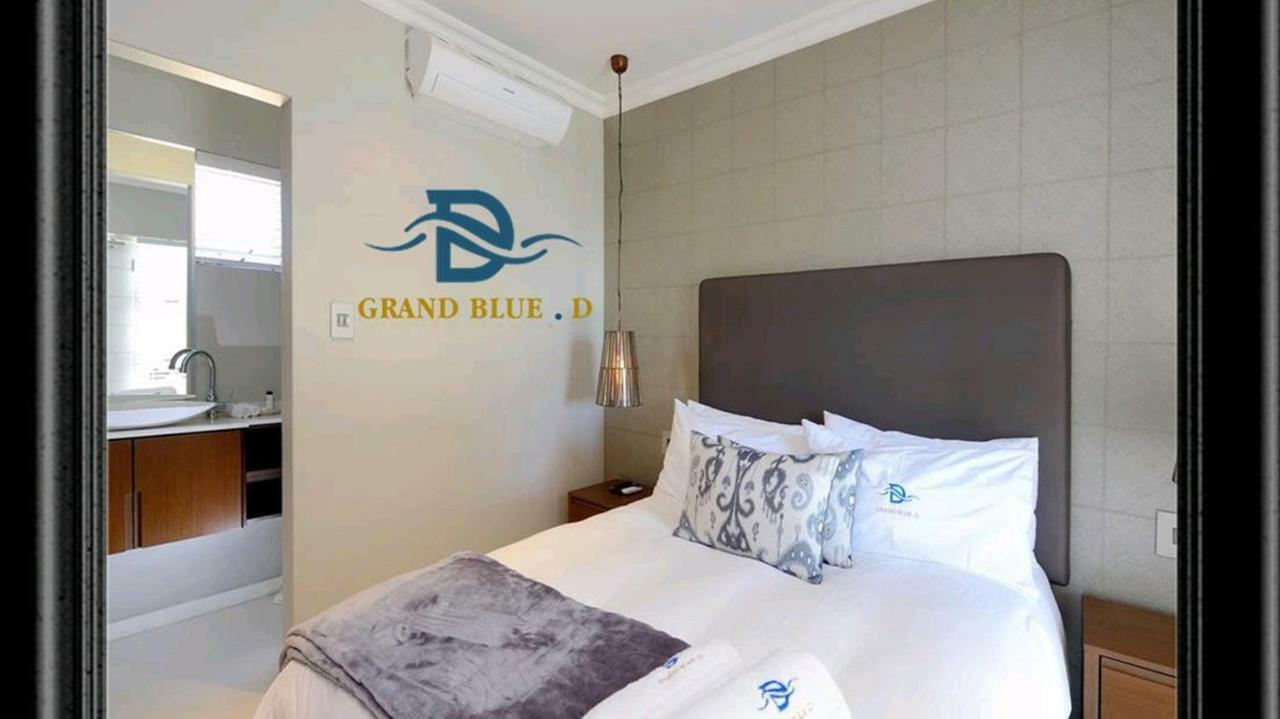 Hotel Grand Blue D à Le Cap Extérieur photo